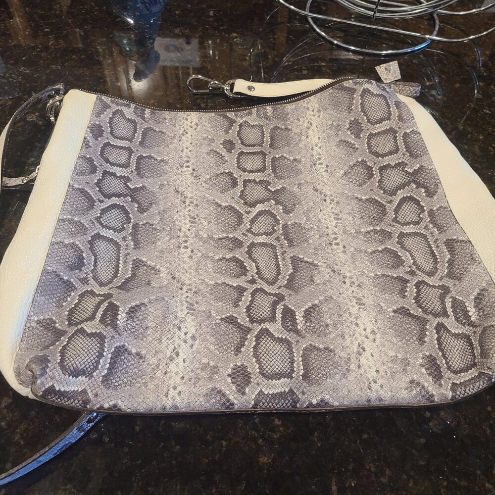 Snakeskin Pattern Shoulder Bag / Backpack - image 4